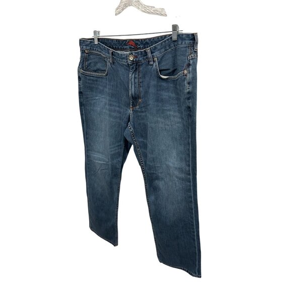 Tommy Bahama Mens Denim Jeans Authentic Classic Fit Mid Blue Straight Leg Sz 40 - Picture 3 of 8